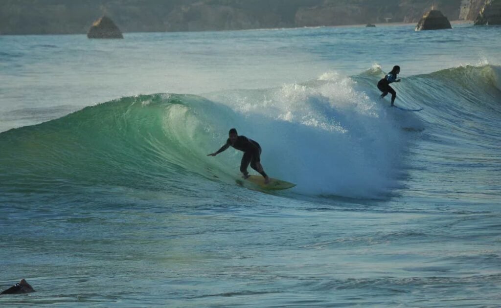 Go to surfing algarve