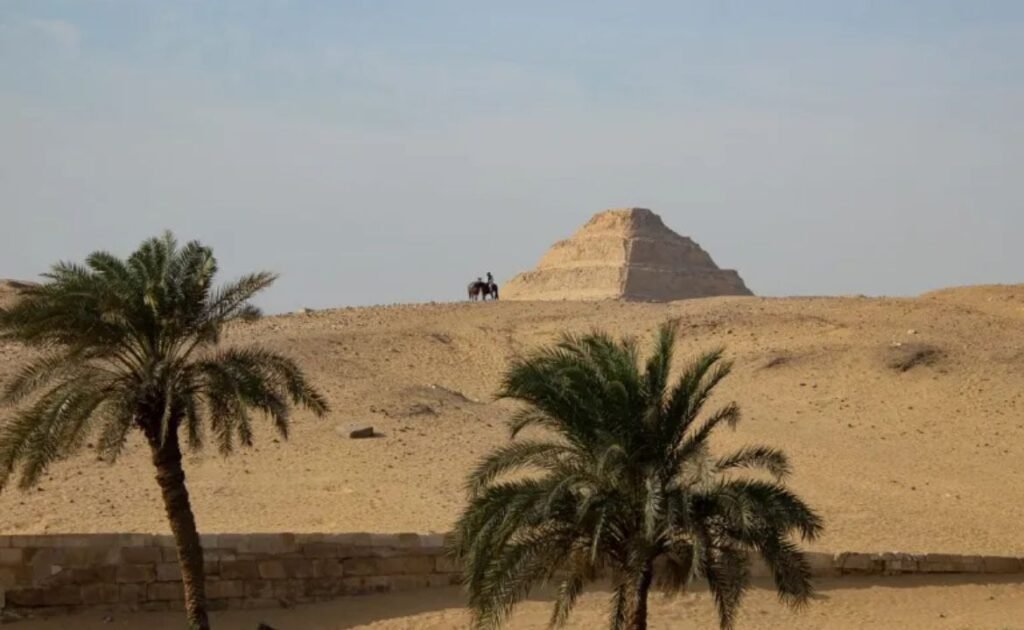 How to get around Egypt independently