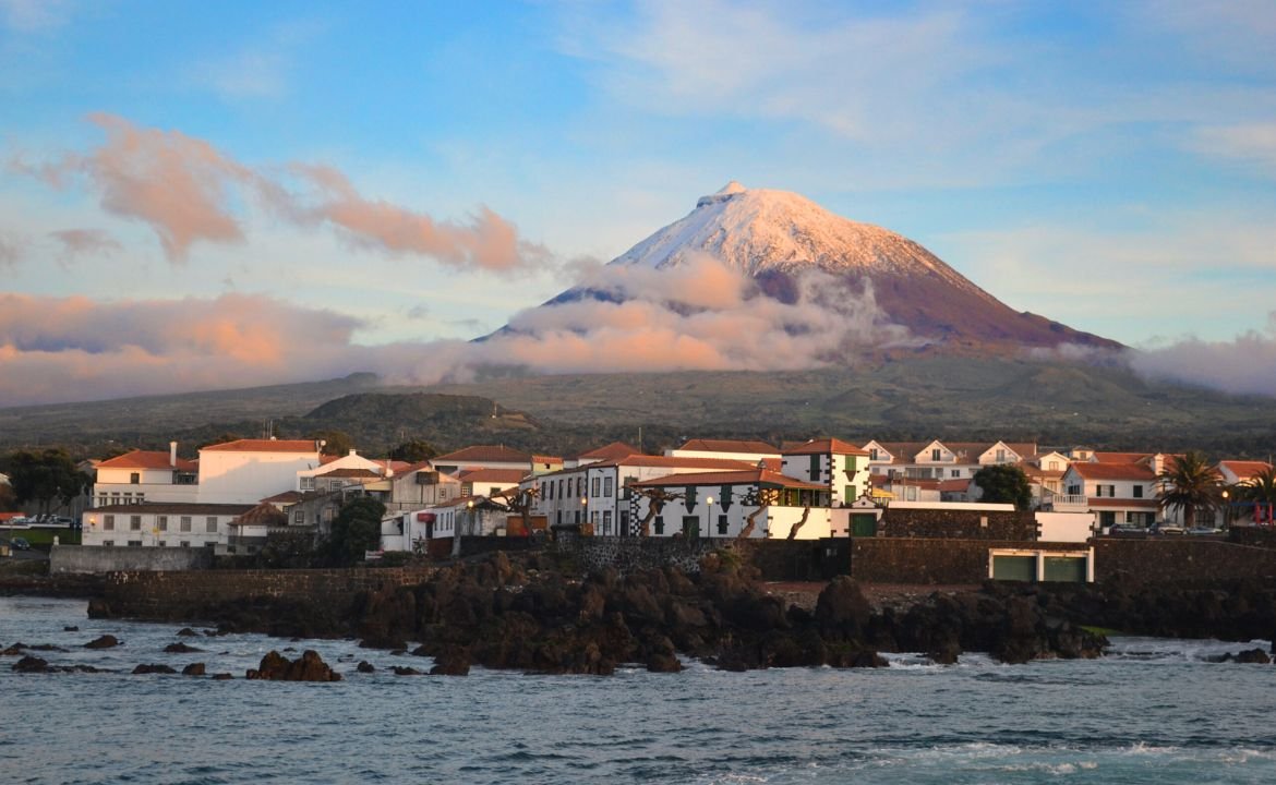 Mount Pico Azores Hiking, History & Travel Tips (2026 Guide)