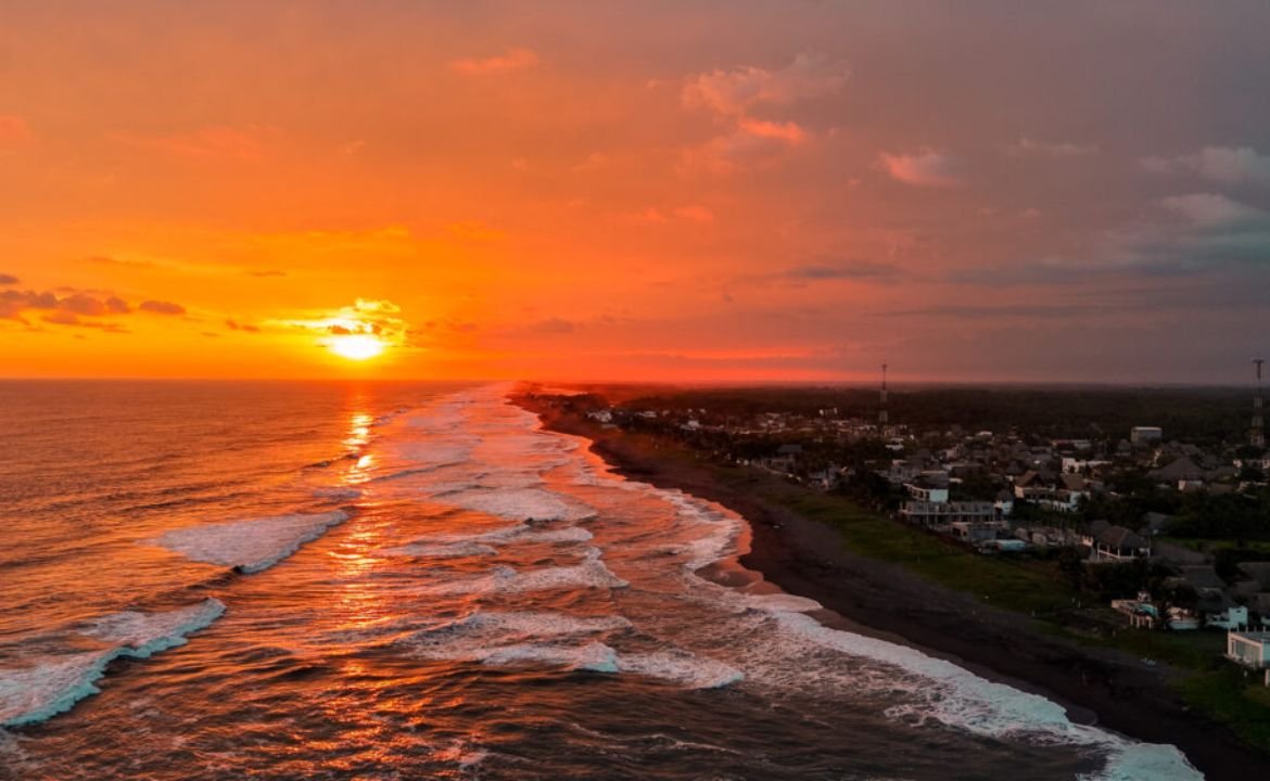 Playa El Paredon Guatemala – Complete Travel Guide, Surfing & Best Things to Do